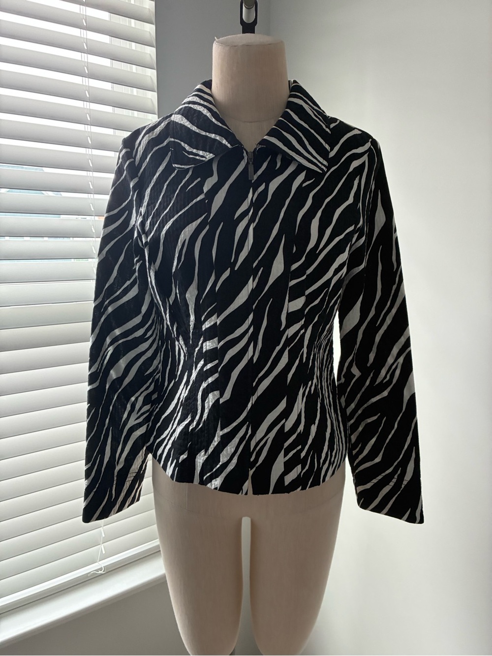 Requirements Women's Zebra Zip Up Collar Jacket